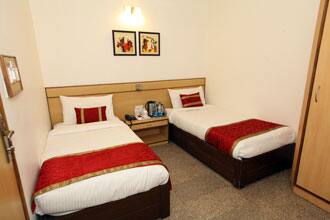 Hotel Rangoli, New Delhi 2
